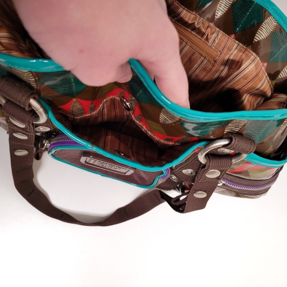 George Gina & Lucy | Mountain Mama Diaper/Tote Bag Crossbody - Picture 3 of 10